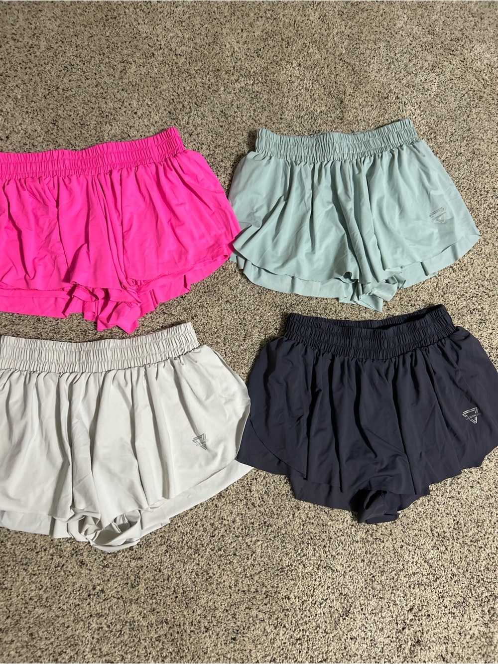 Luogongzi 2 in 1 Flowy Running Shorts W Built in Spandex Liner Sz S Bundle of 4